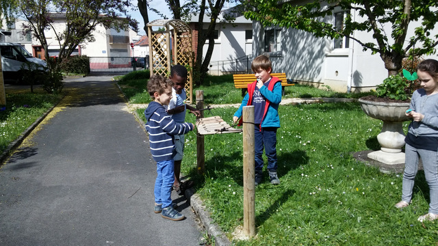 instrument de musique animation jardin 